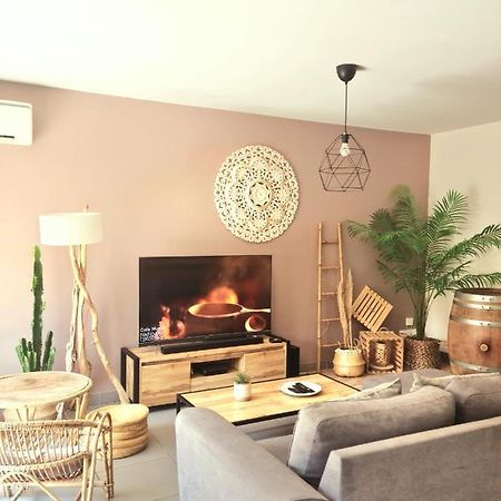 Appartcosy Emplacement Ideal Avec Terrasse & Parking Prive Nîmes Eksteriør bilde